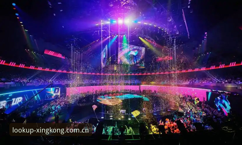 致无限可能的仰望兼容版 这两年,搞体育跟电竞赔率这块儿的朋友们,都有个特别明显的感受:数据平台越来越多,但真正好用的、能让你“一眼看穿”局势的,反而越来越难找。不是界面花里胡哨,就是数据更新慢半拍,更别提那些动不动就卡顿、兼容性出问题的“坑爹”版本了。说白了,行业是热闹了,但用户的本质需求——稳定、快速、精准——反而被稀释了。今天就跟大家聊聊我折腾了大半年,最终稳定下来的一个选择:星空体育平台,尤其是它的“致无限可能的仰望兼容版”,到底是怎么把一个“工具”做出“伙伴”感觉的。